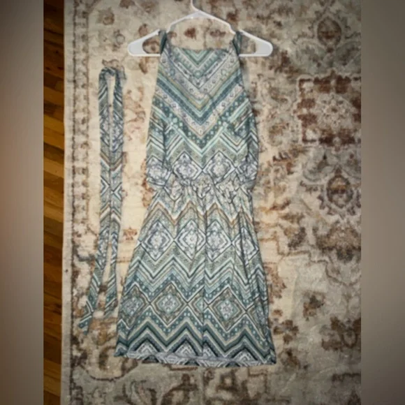 White House Black Market Chevron Turquoise Blue Dress - Picture 6 of 6